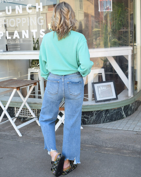 HR CROP WIDE  STEP HEM JEANS BY RISEN