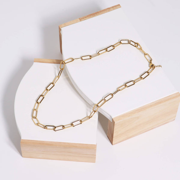 18K GOLD PLATED PAPERCLIP CHAIN NECKLACE