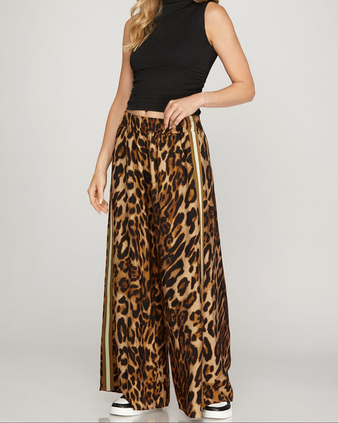 WIDE LEG LEOPARD PRINT PANT  - TAUPE - CURVY