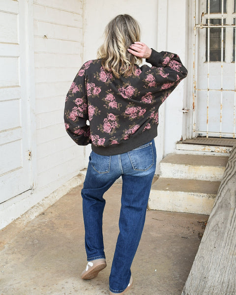 MID RISE SIDE SEAM DETAIL STRAIGHT JEANS BY JUDY BLUE - REG/CURVY