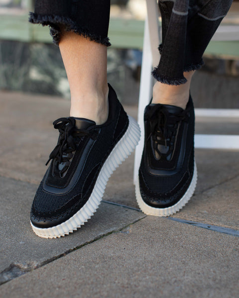 BLACK ADVENTURE PLATFORM SNEAKER BY CORKYS