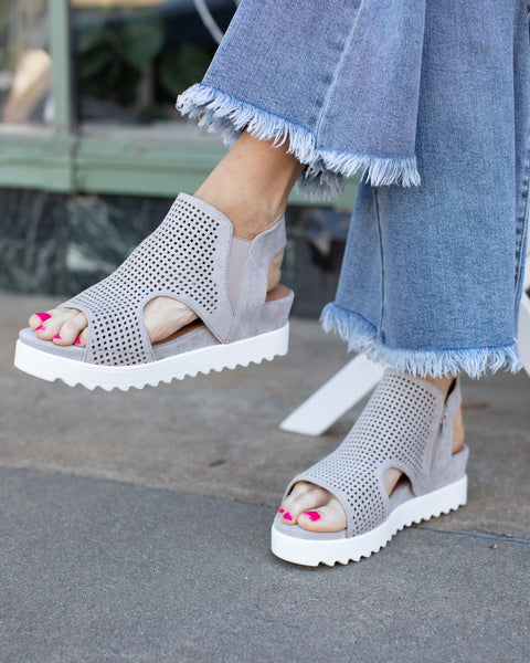 AMY PLATFORM SANDAL BY VERY G - LT GREY - Salty Lime Boutique