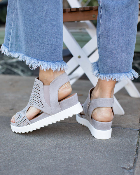 AMY PLATFORM SANDAL BY VERY G - LT GREY - Salty Lime Boutique