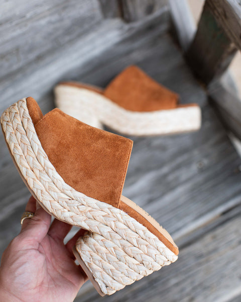 SOLSTICE ESPRDRILLE WEDGE BY CORKY'S - COGNAC