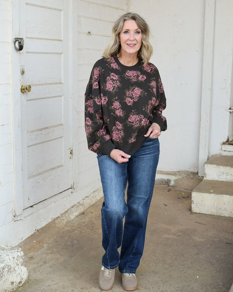 MID RISE SIDE SEAM DETAIL STRAIGHT JEANS BY JUDY BLUE - REG/CURVY