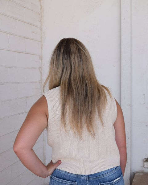 DARLEEN V-NECK SWEATER VEST - CREAM