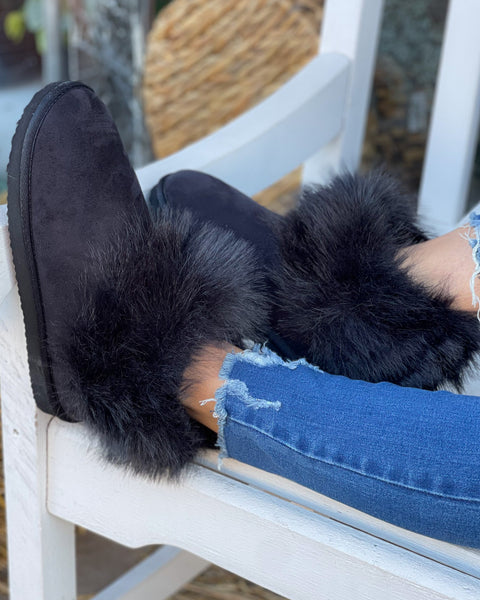 BLACK FROST FUZZY BOOTS BY VERY G - Salty Lime Boutique