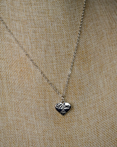 CELEBRATING THE MOMS HEART CHARM NECKLACE -SILVER