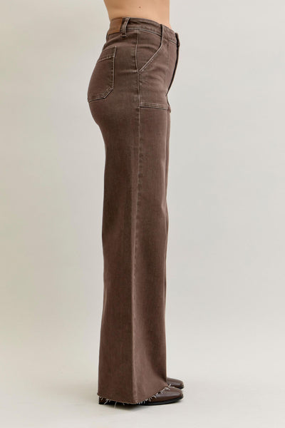 HW RETRO WIDE YARN DYED FRONT PATCH POCKET BY JUDY BLUE - BROWN - REG/CURVY