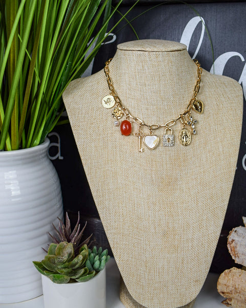 ALL THE PRETTY THINGS CHARM NECKLACE - GOLD