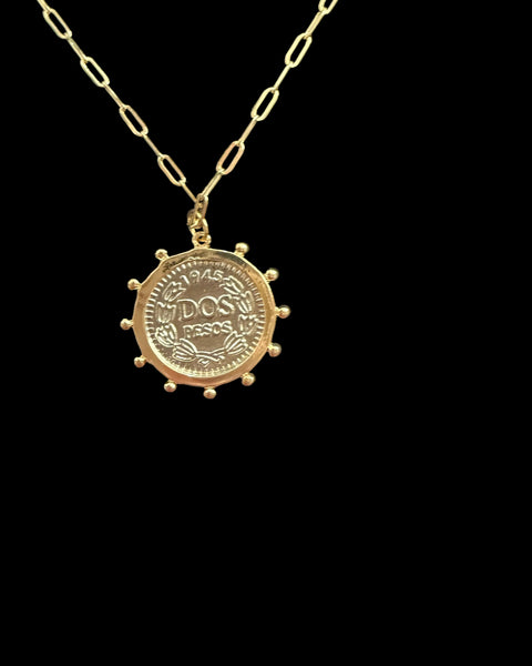 Queen Coin Necklace - Gold