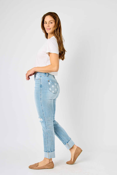 MR AMERICANA FLAG CUFF BOYFRIEND JEAN BY JUDY BLUE - REG/CURVY