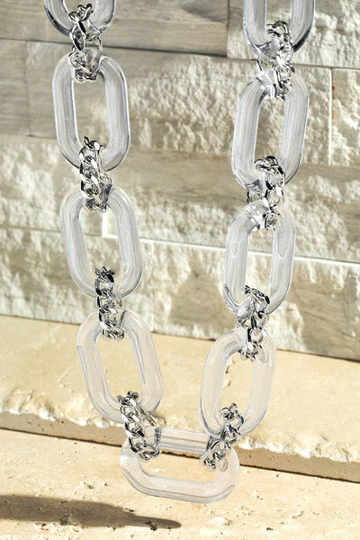 BRIELLE TWISTED CLEAR SHORT NECKLACE
