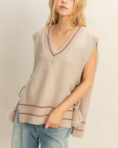 TASSEL OVERSIZED SWEATER VEST