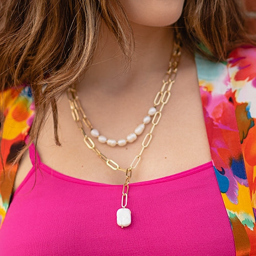 MOTHER OF PEARL LAYERED NECKLACE