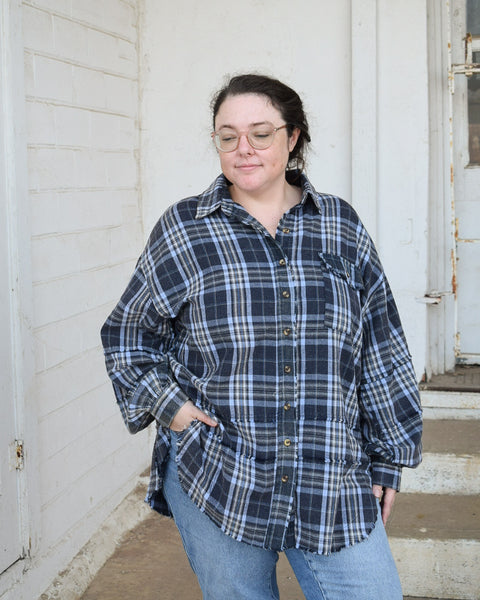 LONG SLEEVE MINERAL WASHED PLAID TOP BY EASEL - NAVY
