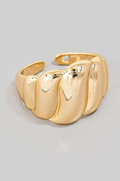 CROISSANT STATEMENT RING - GOLD