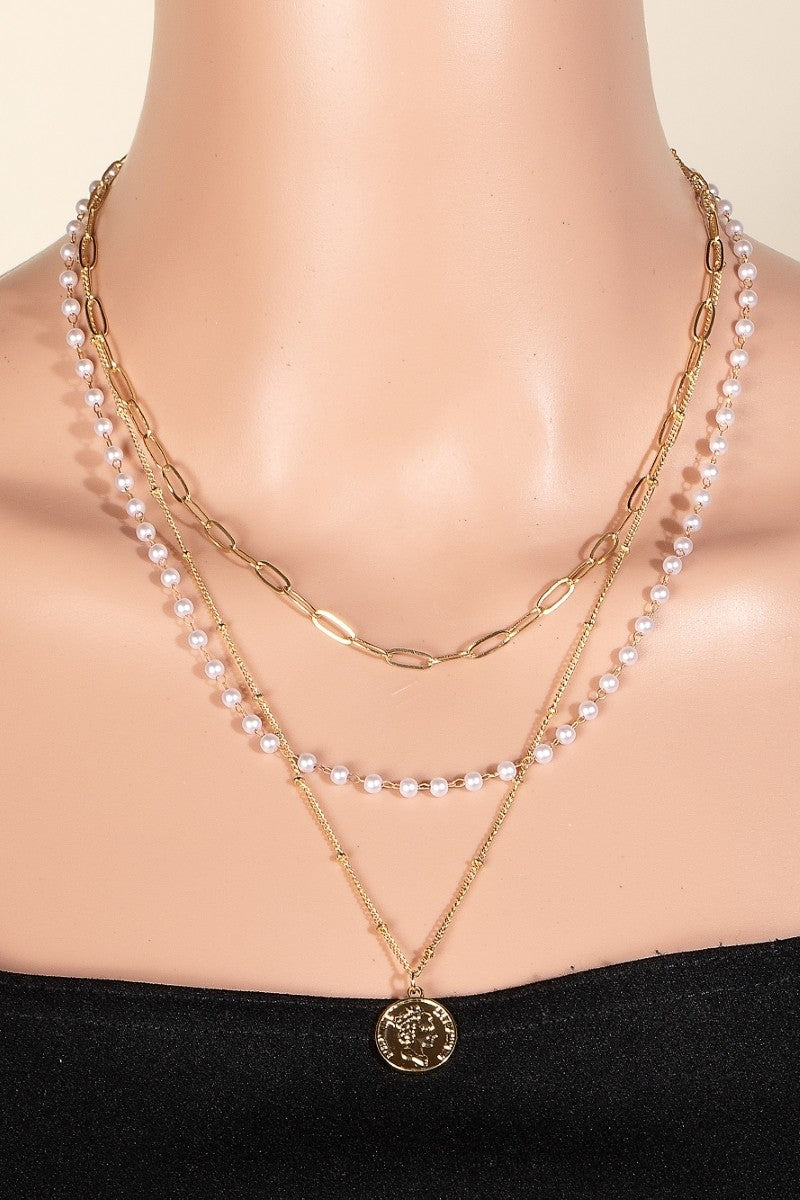 COIN PENDANT AND PEARL LAYERED CHAIN NECKLACE