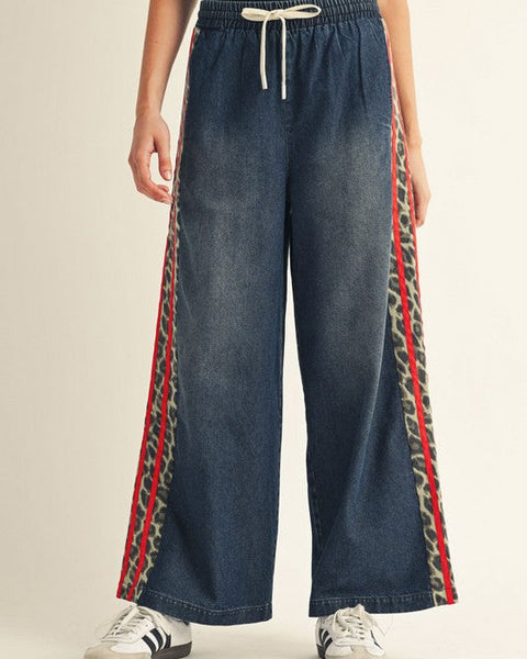 SIDE LEOPARD ACCENT WIDE LEG PANT- DK/RED