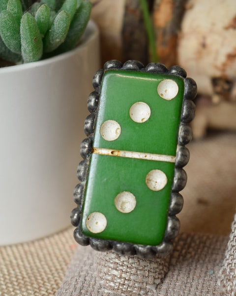 GREEN DOMINO RING