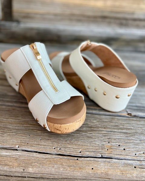 TABOO WHITE WEDGE BY CORKY'S