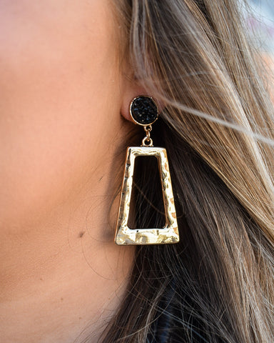 DON'T BOX ME IN EARRING - BLACK