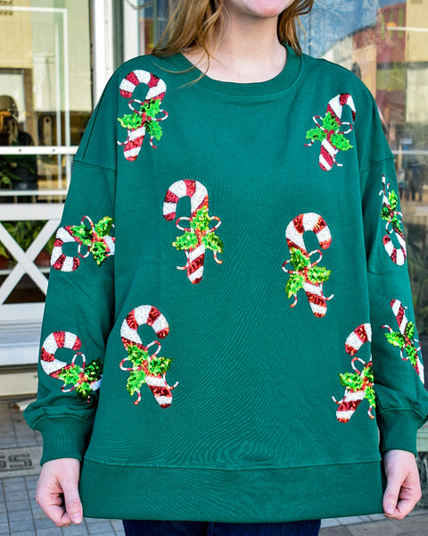 UNDER THE MISTLETOE SWEATSHIRT - HUNTER GREEN