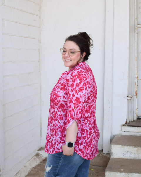 JENNY TOP - FUCHSIA ANIMAL- REG/CURVY