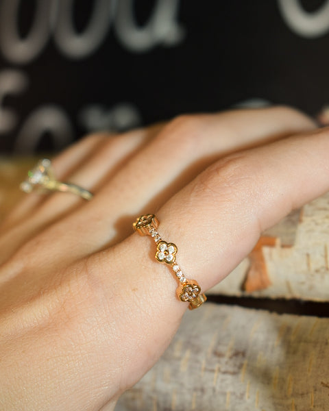 CLOVER CRYSTALS GOLD DIPPED CZ RING