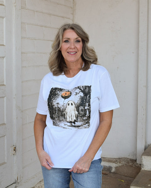 RESTOCKED GHOST WITH BALLOON GRAPHIC TEE- WHITE
