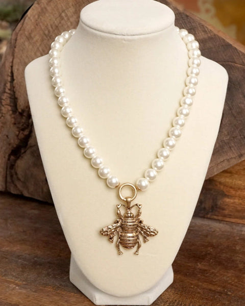 BOHO BEE PEARLS STATEMENT NECKLACE- WORN GOLD