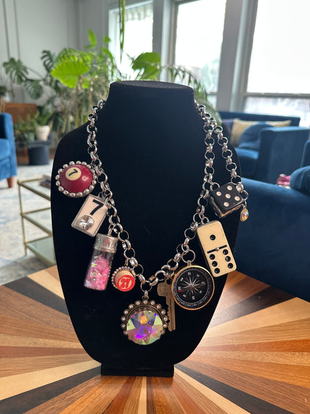 DOMINO EFFECT NECKLACE