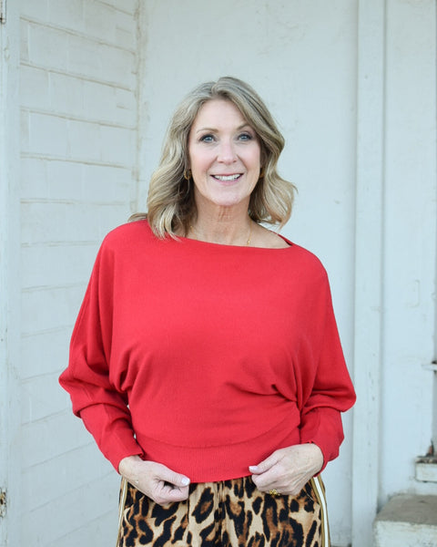 OFF THE SHOULDER LUXE CASHMERE TOP - RED