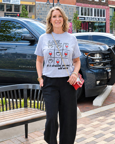 Life Balance Tip Graphic Tee - Grey - Reg/Curvy