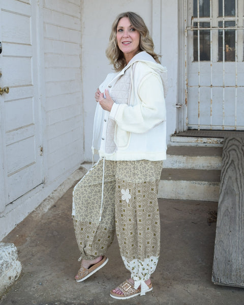 OH MY FLOWERS PANT BY POL - SAND MULTI