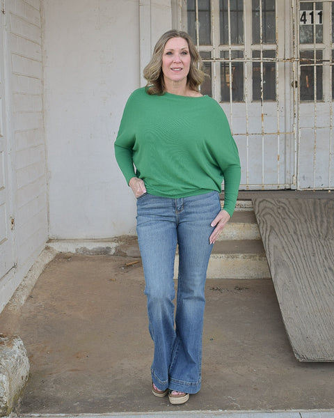 ELLA TOP  - KELLY GREEN - Salty Lime Boutique