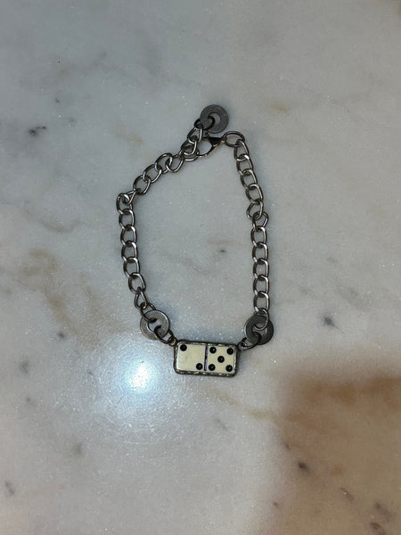 COLA DOMINO NECKLACE