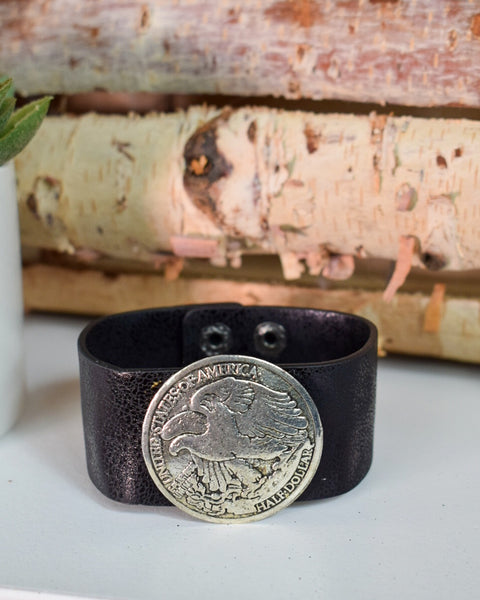 BUFFALO COIN LEATHER CUFF BRACELET - BROWN