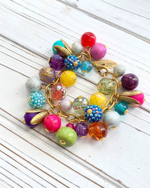 COLORFUL BEADED CHARM BRACELET
