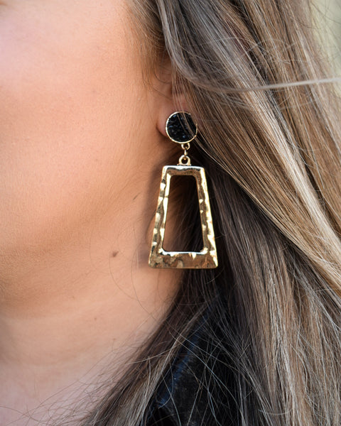 DON'T BOX ME IN EARRING - BLACK