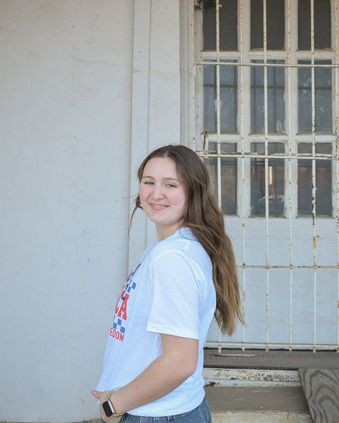 AMERICA 250 YEARS GRAPHIC TEE - WHITE - REG/CURVY - Salty Lime Boutique