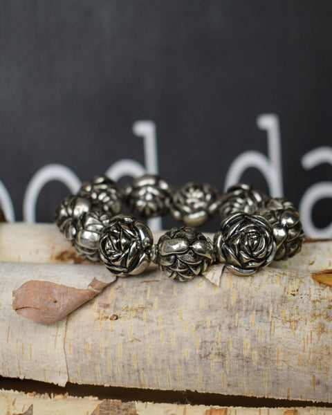 MEDIUM ROSE STRETCH BRACELET - SILVER
