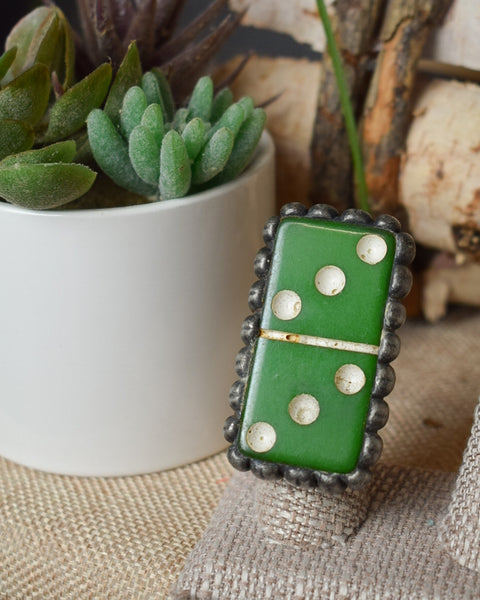 GREEN DOMINO RING