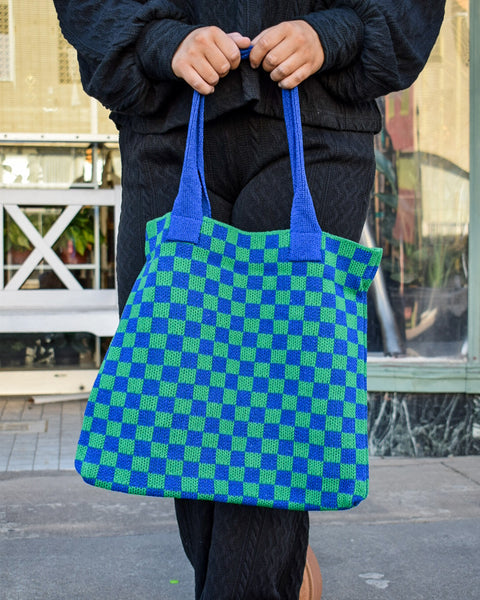 CHECKERED CROCHET KNIT BAG - 4 COLORS