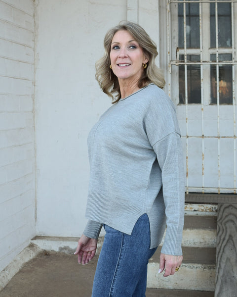 LEIGHTON SWEATER- HEATHER GREY