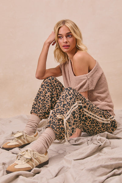 LEOPARD PRINT JOGGER PANT