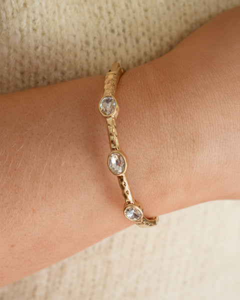 SAMANTHA HINGED HAMMERED MATTE GOLD BRACELET - 6 GEM COLORS - Salty Lime Boutique