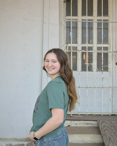 LORD WILLIN AND THE CREEK DON’T RISE GRAPHIC TEE- HEATHERED FOREST - CURVY