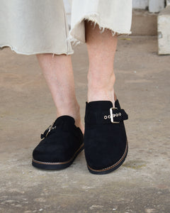 DAY DREAM SLIP ON BY CORKYS- BLACK