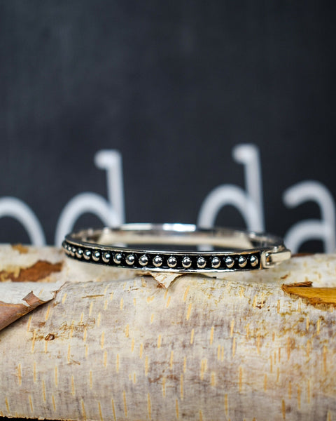 CONNECT THE DOTS HINGED BANGLE BRACELET - 2 COLORS